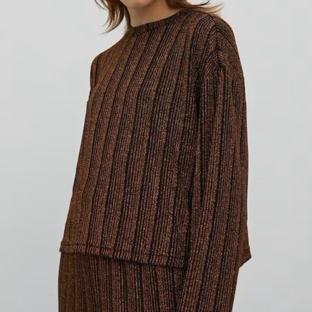 EDITED Franziska T-shirt black and bronze NWT